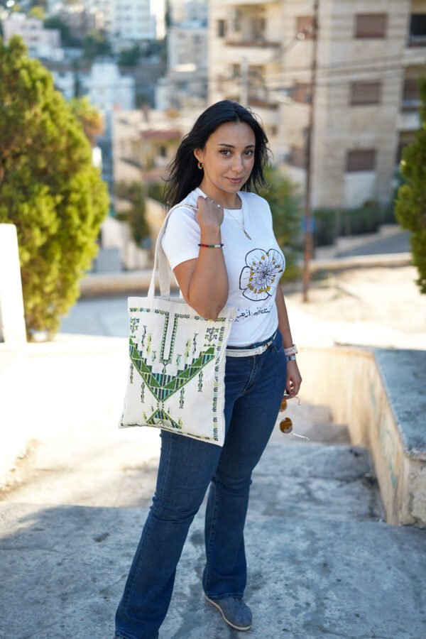 ⁦Gaza chest panel embroidered tote bag⁩ - الصورة ⁦2⁩