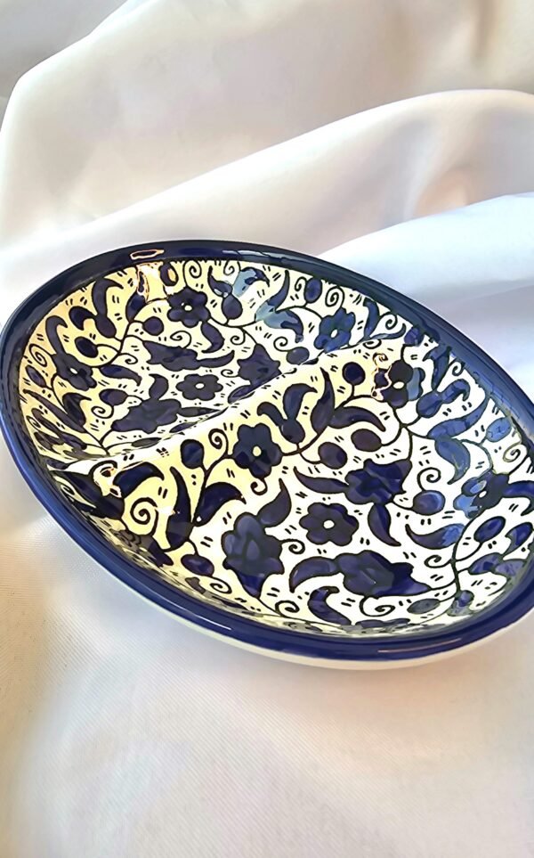 Split serving blue dish