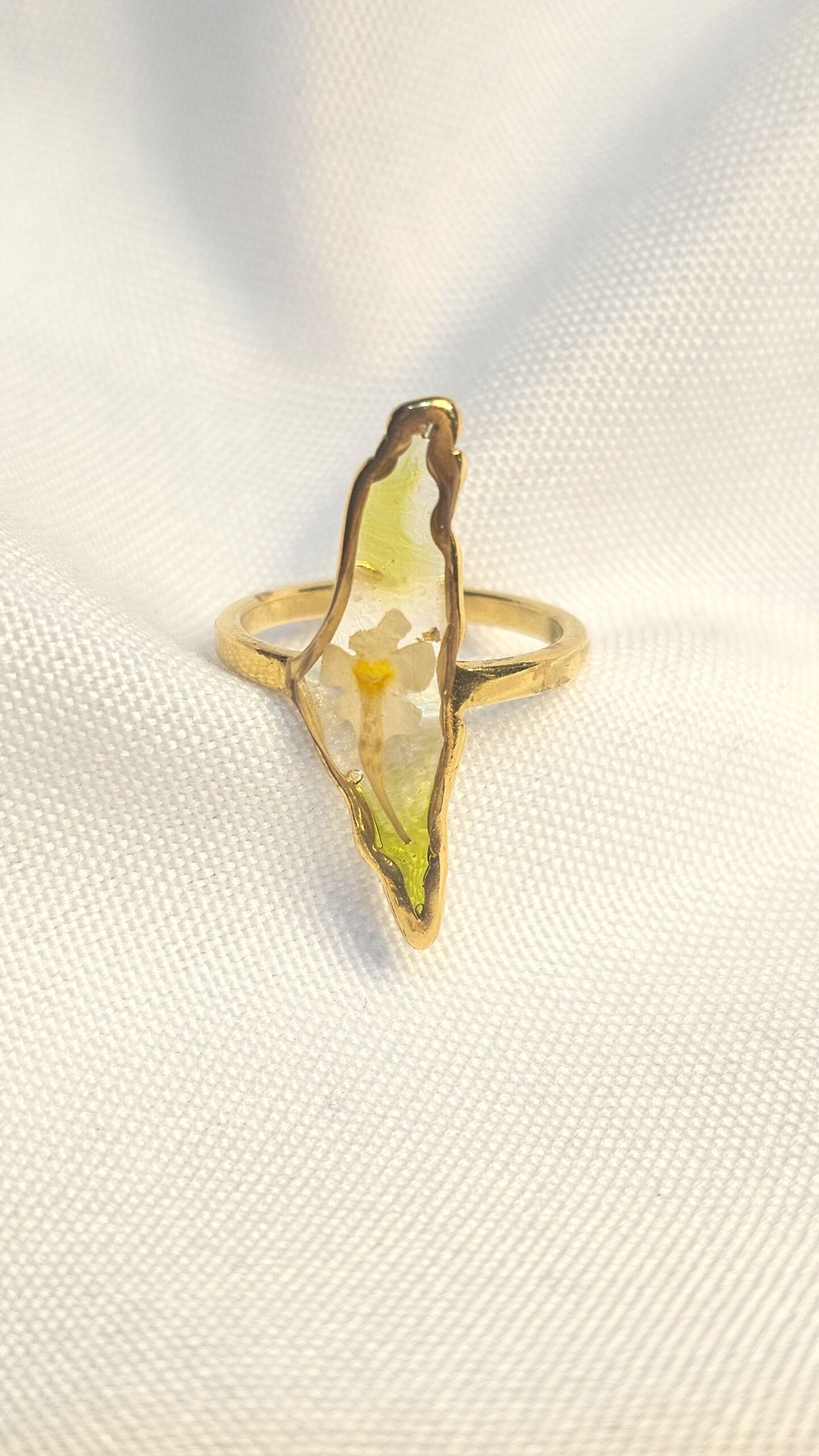 Flower of the Land Ring - الصورة 2